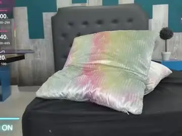 Chaturbate Nude Webcam of crissh_1