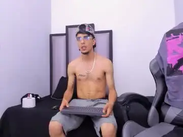 Chaturbate Sex Cam of endrick_23