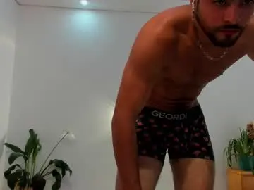 Chaturbate Best live sex cam show of noahbrawn