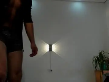 Chaturbate Nude Webcam of noahbrawn