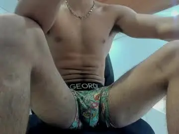 Chaturbate Best live sex cam show of noahbrawn