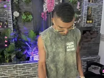 Chaturbate Watch Live Sex Cams of rpoolrboy