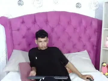 Chaturbate Adult Webcams of santiago_foxx