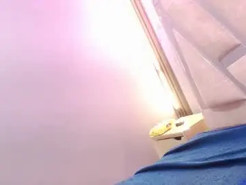 Chaturbate Free Live Porn of scarlethshadow