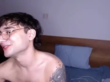 Chaturbate Sex Cam of steveoceanbeanhuge