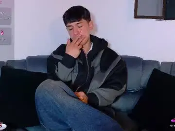 Chaturbate Free Porn Cam of twink_daren