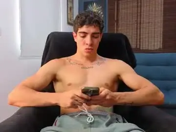 Chaturbate Free Live Porn of ethangreey1