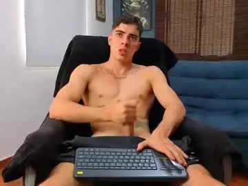 Chaturbate Live Porn of ethangreey1