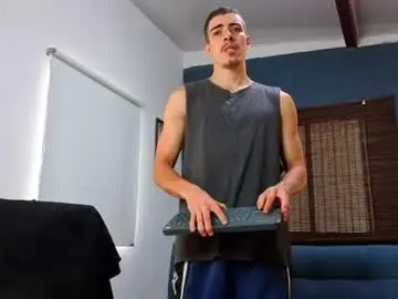 Chaturbate Adult Video Chat of ethangreey1