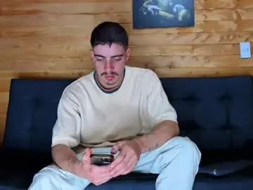 Chaturbate Live Porn of ethangreey1