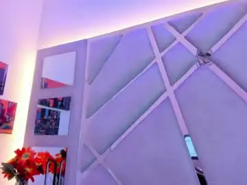 Chaturbate Free Porn Cam of haileypetite