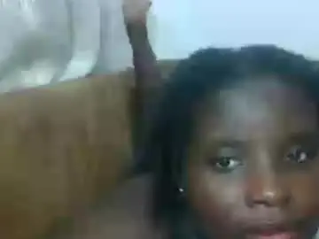 Chaturbate Live Sex Cam of hotebbbyy