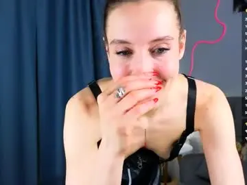 Chaturbate Live Sex Cam of hotlaracroft