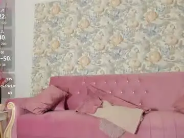 Chaturbate Live Sex Cam of illegal_lorry