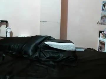 Chaturbate Nude Webcam of im_your_secret