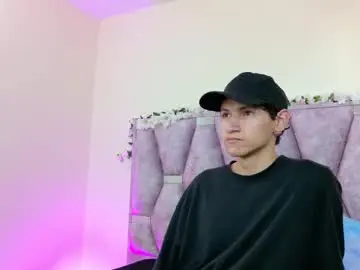 Chaturbate Live Sex Cam of iris_mandarinne