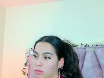 Chaturbate Nude Webcam of iris_mandarinne