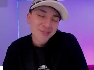 Chaturbate Best live sex cam show of oliver_kyy