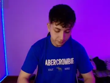 Chaturbate Watch Live Sex Cams of oliver_kyy