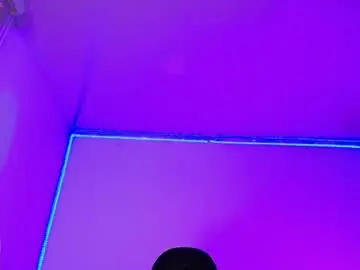 Chaturbate Live Porn of oliver_kyy