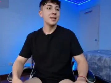 Chaturbate Sex Cam of oliver_kyy
