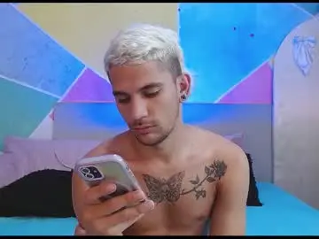 Chaturbate Watch Live Sex Cams of rich_de_la_rosa