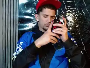 Chaturbate Live Porn of rich_de_la_rosa