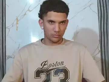 Chaturbate Free Live Porn of rich_de_la_rosa