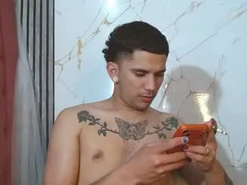Chaturbate Watch Live Sex Cams of rich_de_la_rosa