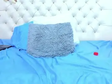 Chaturbate Nude Webcam of selena_beautyy