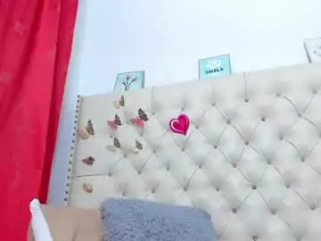 Chaturbate Nude Webcam of selena_beautyy