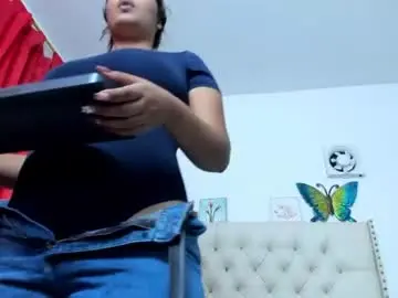 Chaturbate Adult Webcams of selena_beautyy