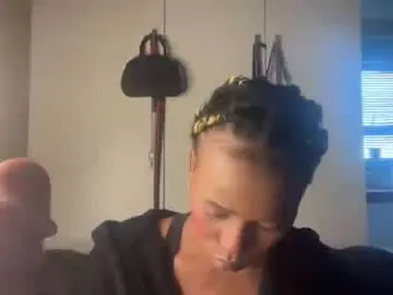 Chaturbate Live Porn of sexyasszeeee