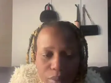 Chaturbate Free Porn Cam of sexyasszeeee