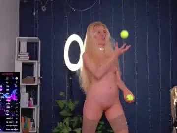 Chaturbate Private Sex Chat of super_peach_stream