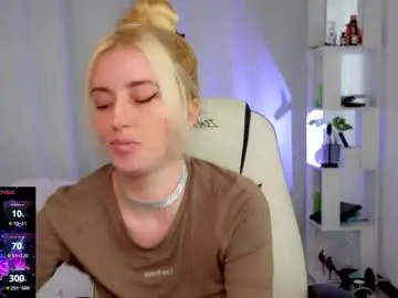 Chaturbate Best live sex cam show of super_peach_stream