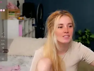 Chaturbate Free Live Porn of super_peach_stream