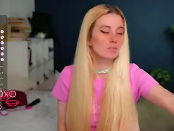 Chaturbate Nude Webcam of super_peach_stream