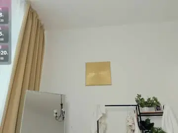 Chaturbate Live Porn of glossybabe_