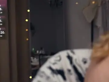Chaturbate Sex Chat of glossybabe_