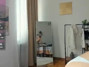 Chaturbate Free Live Porn of glossybabe_