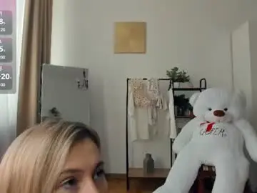 Chaturbate Live Sex Cam of glossybabe_