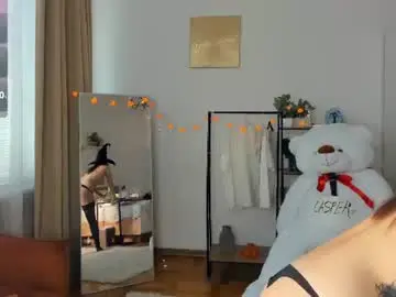 Chaturbate Sex Cam of glossybabe_
