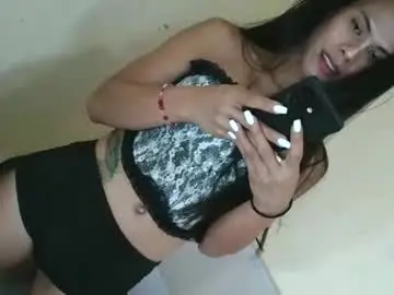 Chaturbate Sex Cam of urasian_andrea