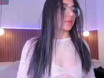 Chaturbate Nude Webcam of foxy_kylie