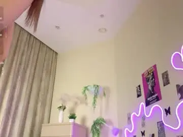 Chaturbate Best live sex cam show of heavenmoth