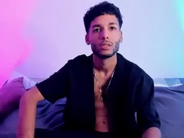 Chaturbate Live Porn of thiagoferreti_