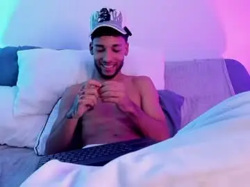 Chaturbate Live Porn of thiagoferreti_