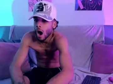 Chaturbate Best live sex cam show of thiagoferreti_
