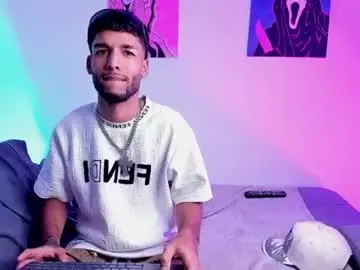 Chaturbate Free Porn Cam of thiagoferreti_